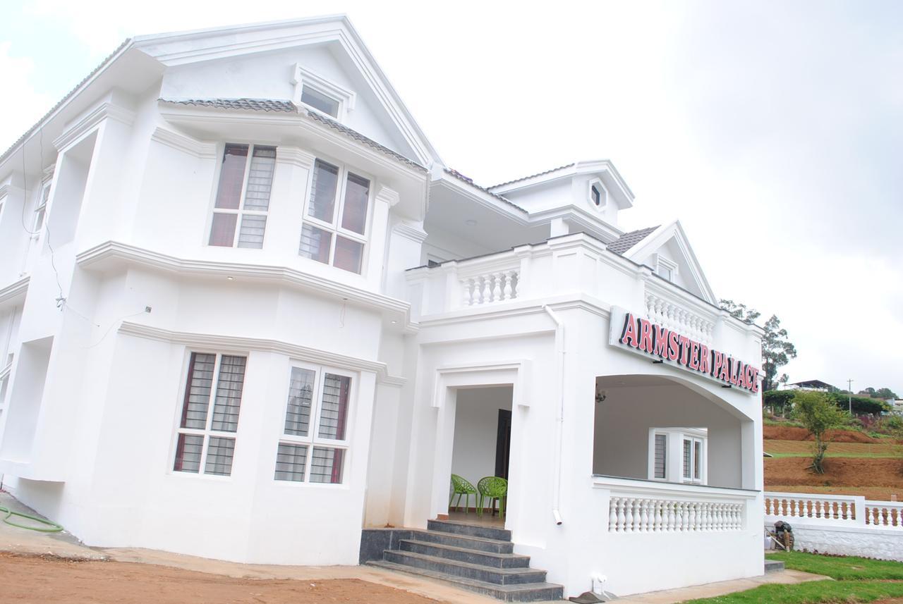 Armster Palace Утакаманд Экстерьер фото